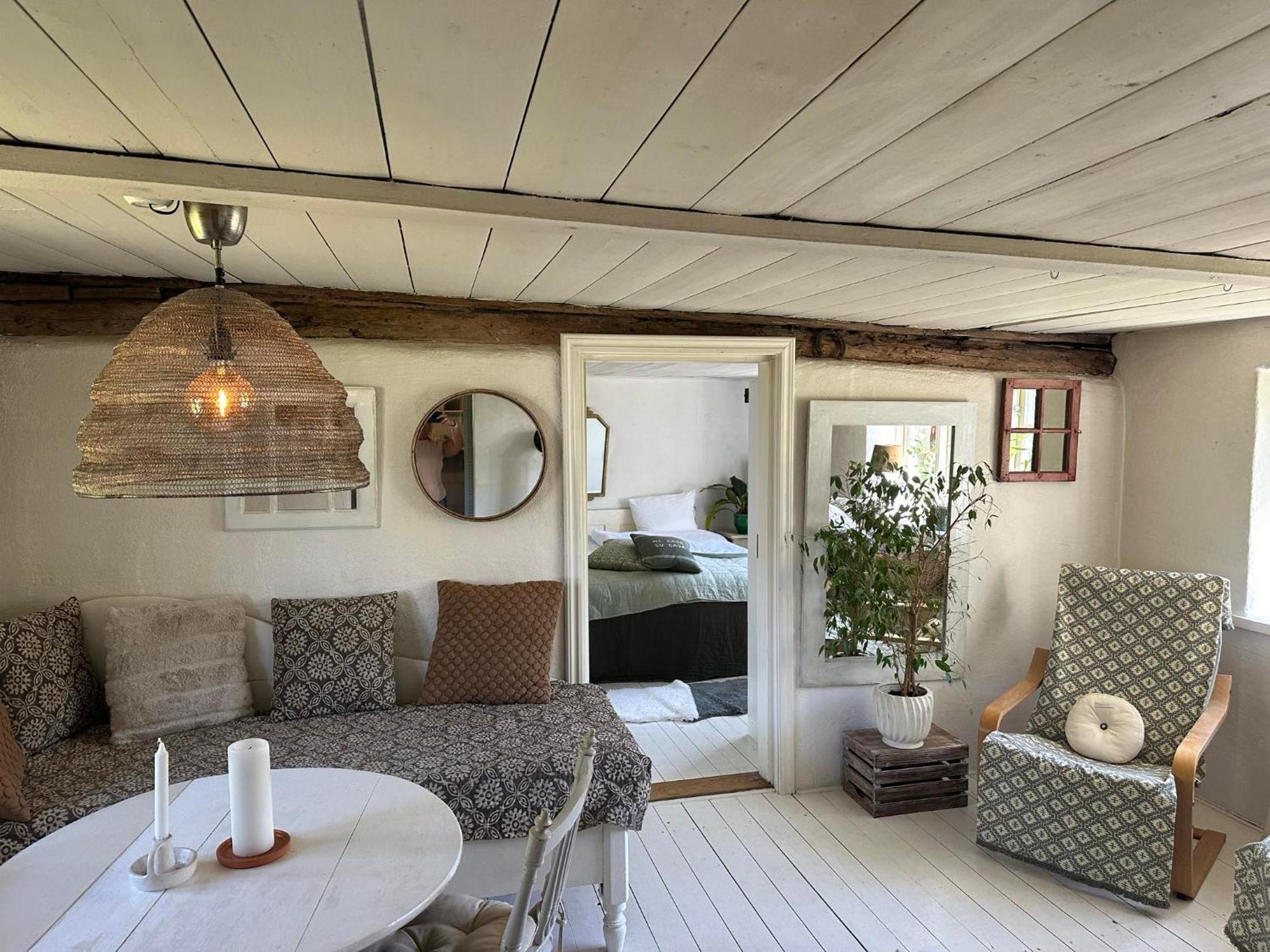 Millans Dockhus Villa Onslunda Exterior photo